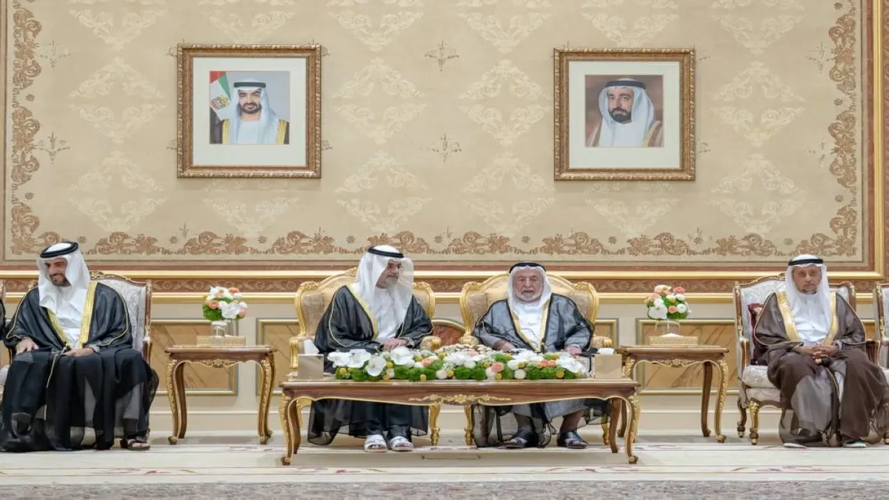 سلطان يستقبل التهاني بمناسبة عيد الأضحى المبارك
